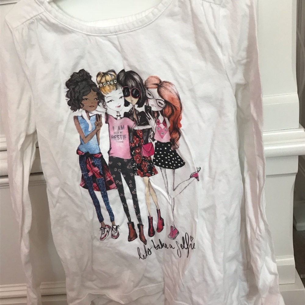 Graphic tee shirt